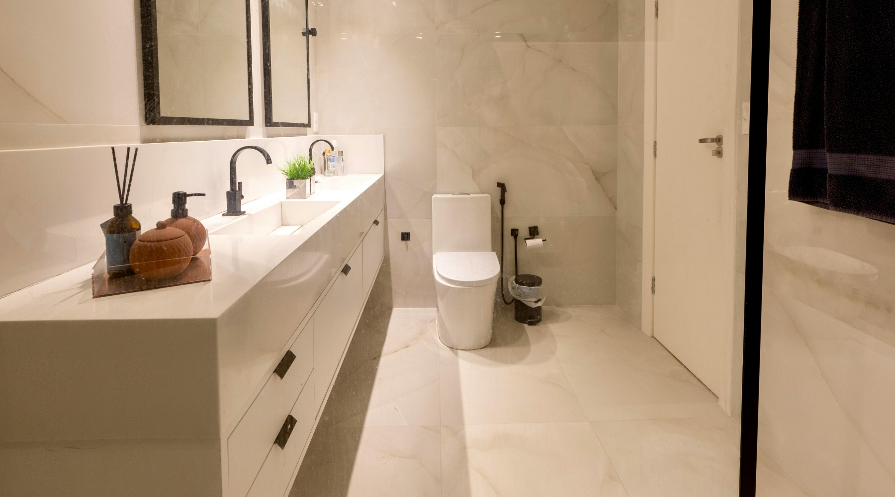 Bathroom 7