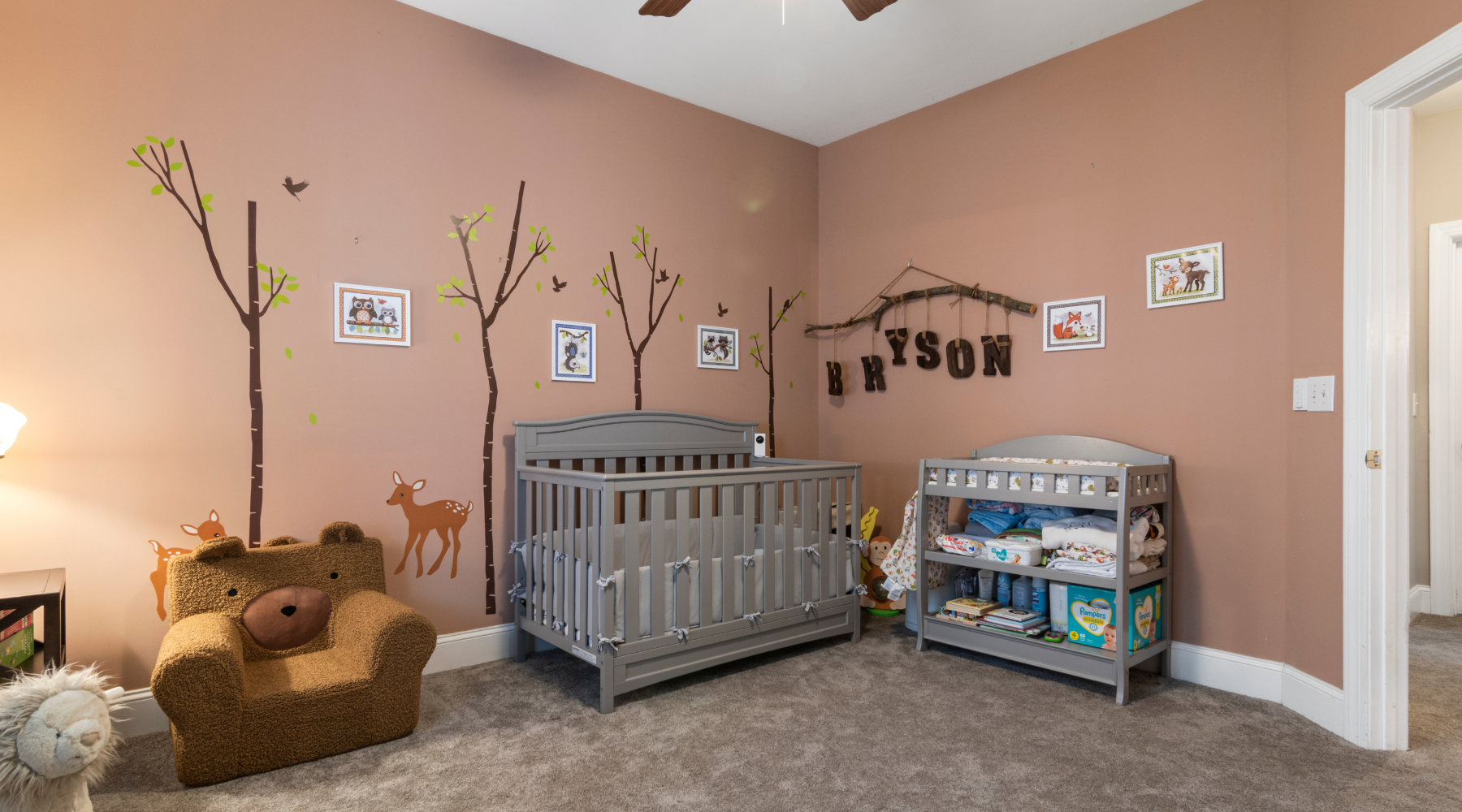 Loft Style Teenager Room